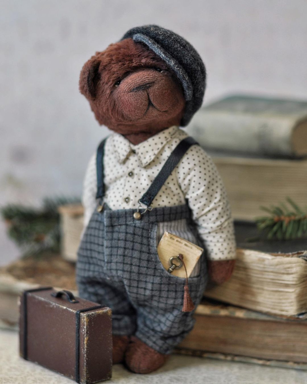 smirnova.teddy в LOOKY — Будь счастлив в своих лесах радости и полях странствий!

Хол