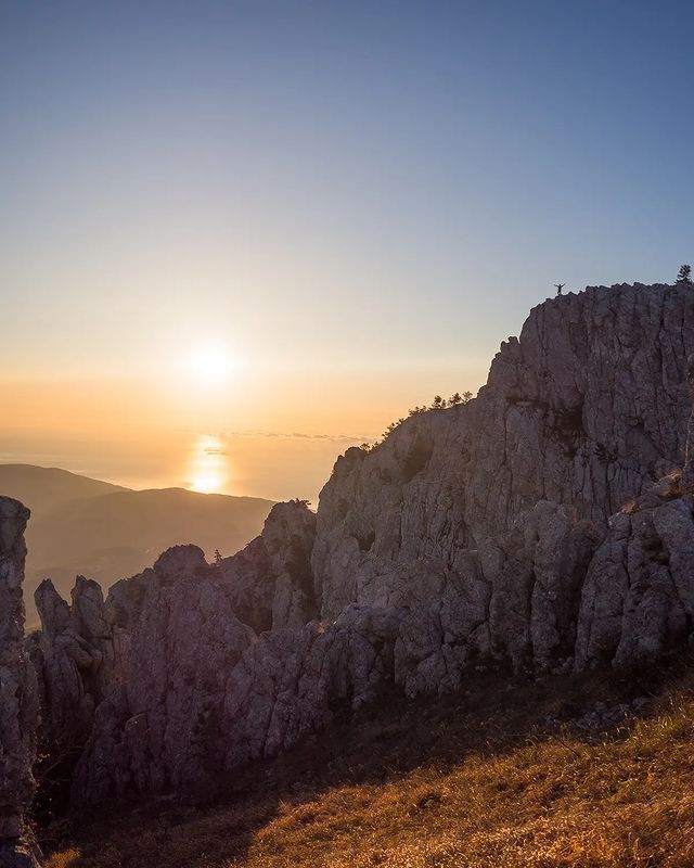 alexcrzfox в LOOKY. #hiking,#trekking,#sunriseinmountains,#outdoors,#sunrise. Перья Хапхала

.
.
....