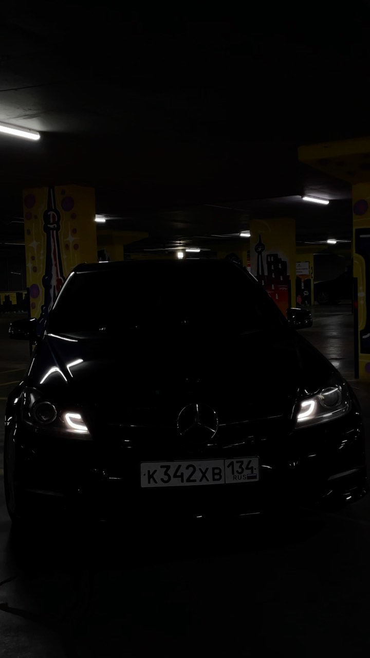 dmitriev.88 в LOOKY. #amg,#m156,#mercedesbenz,#w204,#c63,#black,#mbfanphoto,#cars,#amggang,#carbonfiber,#bmw,#motivation,#w204team,#murderedout,#california,#carcommunity,#benz,#V8,#63,#w204army,#w204club,#w204gang,#amglove,#63passion,#german,#euro,#affalterbach,#amg_army,#905streetkings,#scaryamg. Тут музыка другая😎 ...