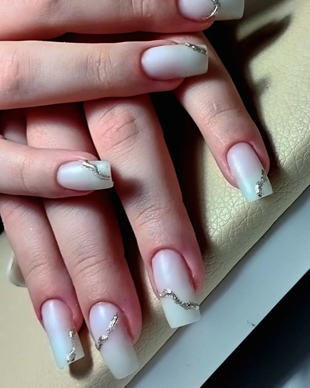 nail.mr.lis в LOOKY. #маникюра,#идеальныйманикюр,#мастерманикюра,#маникюрдня,#инстаманикюр,#нежныйманикюр,#французскийманикюр,#ошибки,#новогоднийманикюр,#лучшийманикюр,#модныйманикюр,#сложныеногти,#вседляманикюра,#классическийманикюр,#яркийманикюр,#маникюрнакороткиеногти,#маникюрподкутикулу,#маникюрнадому,#маникюргель,#маникюрнедорого,#слодныйманикюр,#красныйманикюр,#летнийманикюр,#матовыйманикюр,#дизайнногтей,#дизайнногтей,#гельлакспб,#санктпетербург,#маникюрпитер,#питер,#маникюрспбкалининскийрайон. Сегодня хочу поделит...