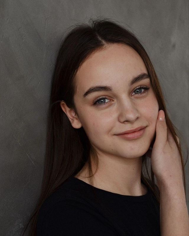 tanyusha_s_174 в LOOKY. . Моя Ди ☀️😍
