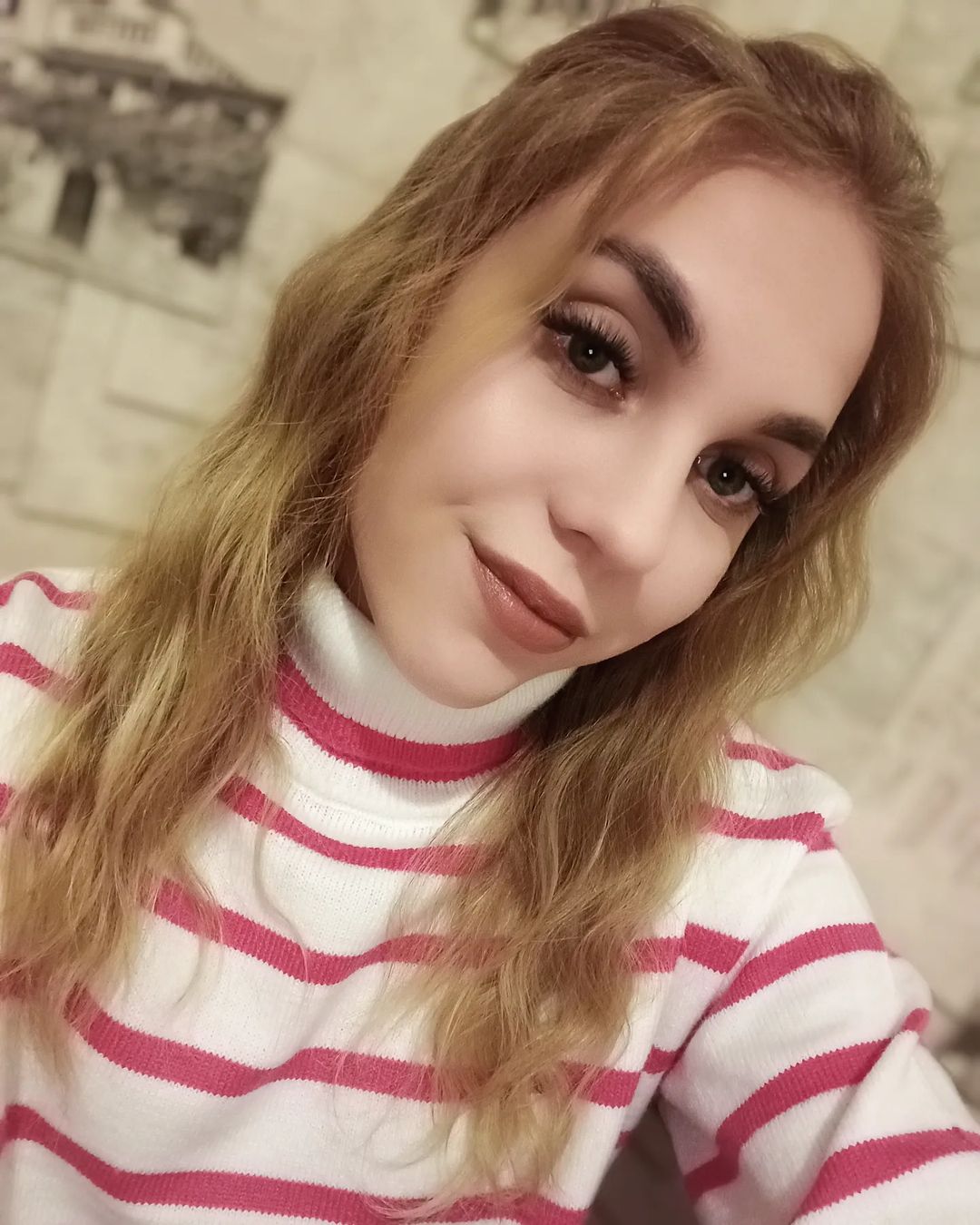 ev_genia_trofimovich_ in LOOKY. . давай сбежим? 🙌