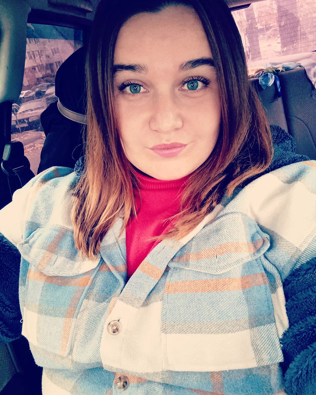 zheenka_t в LOOKY — . 
. 
. 
До сих пор вожу ленты со свадьбы в машине 😅 вдруг 