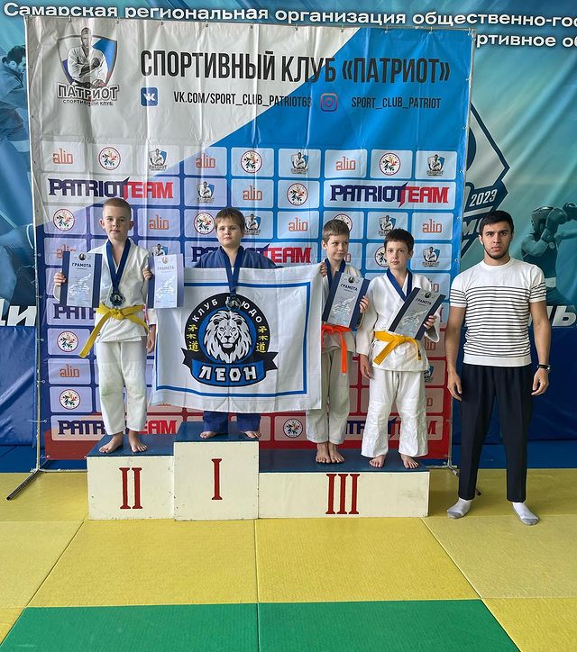 mrs_tiiii в LOOKY. #MrT😎,#9year_old_boy,#love_u_to_the_moon_and_back💞,#важнейшаячастьмоейжизни⚡️,#bestofthebestofthebest👋🏻,#люблюнемогу,#любовная_любовь💕,#little_man😎,#my❤️,#my_universe😻😻😻,#my_son_is_my_sun☀️,#время_остановись⌛✋🏼. Патриот. ‘38. 🥈 «Не...