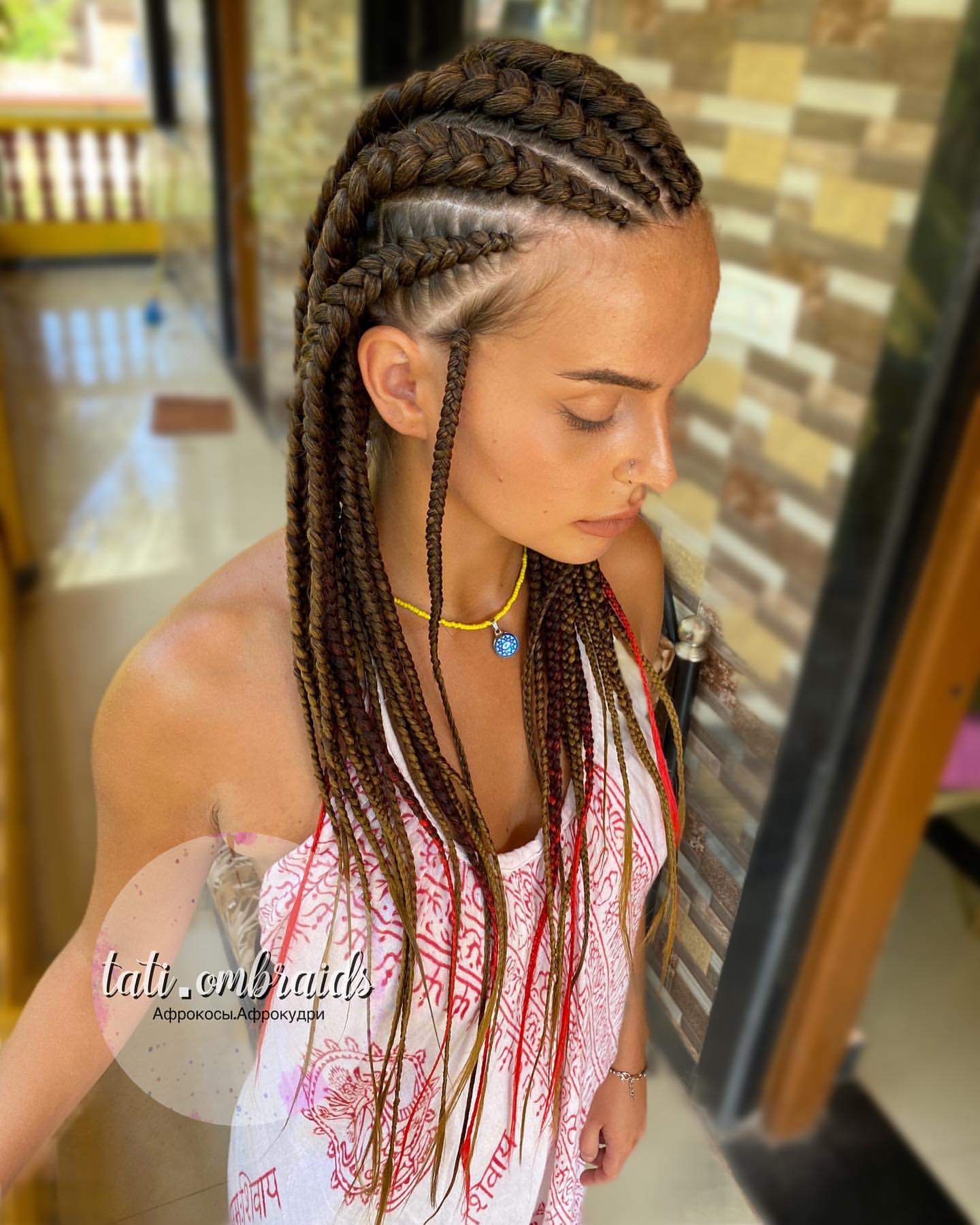 tati.ombraids в LOOKY. #афрокудри,#афрокудримосква,#афролоконымосква,#дредокудри#наращиваниенабрейды,#афрокосы,#деафрокосы,#сенегальскиекосы,#брейды,#афрокосички,#афролоконы,#дредокудри,#косыгоа,#афрокосыгоа,#дредокудригоа,#брейдыгоа,#афрокосичкигоа,#бохокосы,#афрокудригоа,#афрокосыгоа,#дредокудригоа. Супер удобная причес...