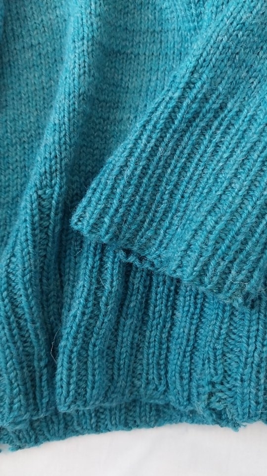 muffi_knitting в LOOKY. #вязаниеназаказворонеж,#вязаныйсвитерворонеж,#воронеж. Люблю❤

#вязаниеназа...
