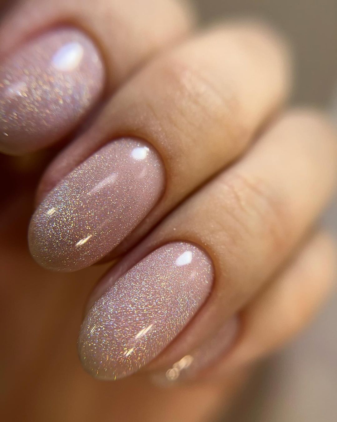 si_nails_ykt in LOOKY. #маникюр,#маникюрякутск,#гельлак,#наращиваниеногтей,#якутск,#аппаратныйманикюр,#педикюр,#педикюрякутск,#шеллак. Маникюр - способ при...