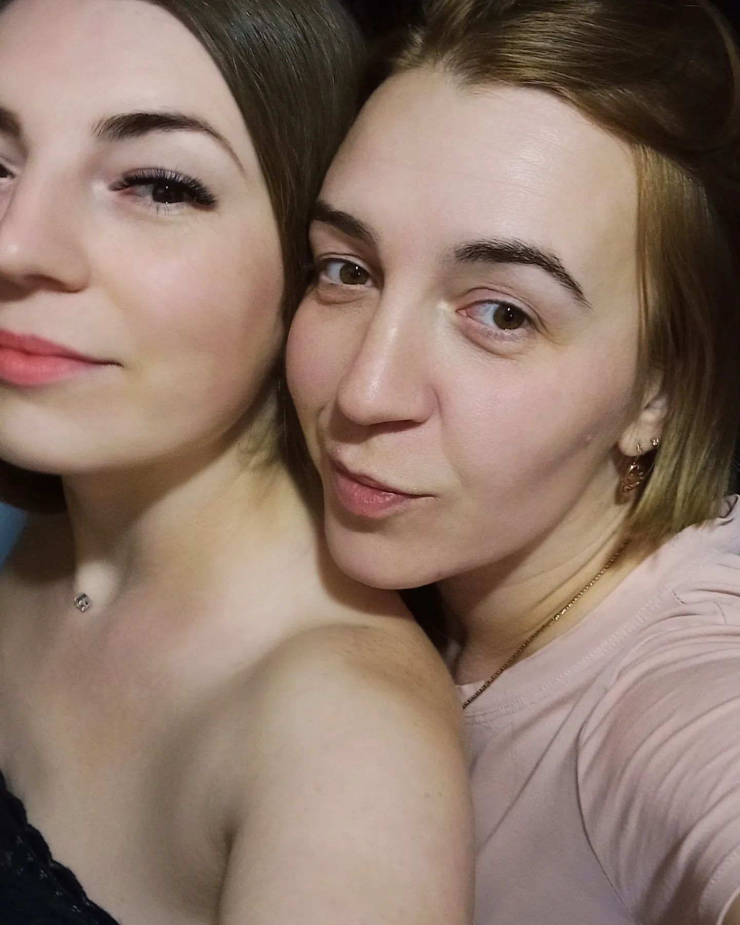 ekaterina.velikay in LOOKY. . null
