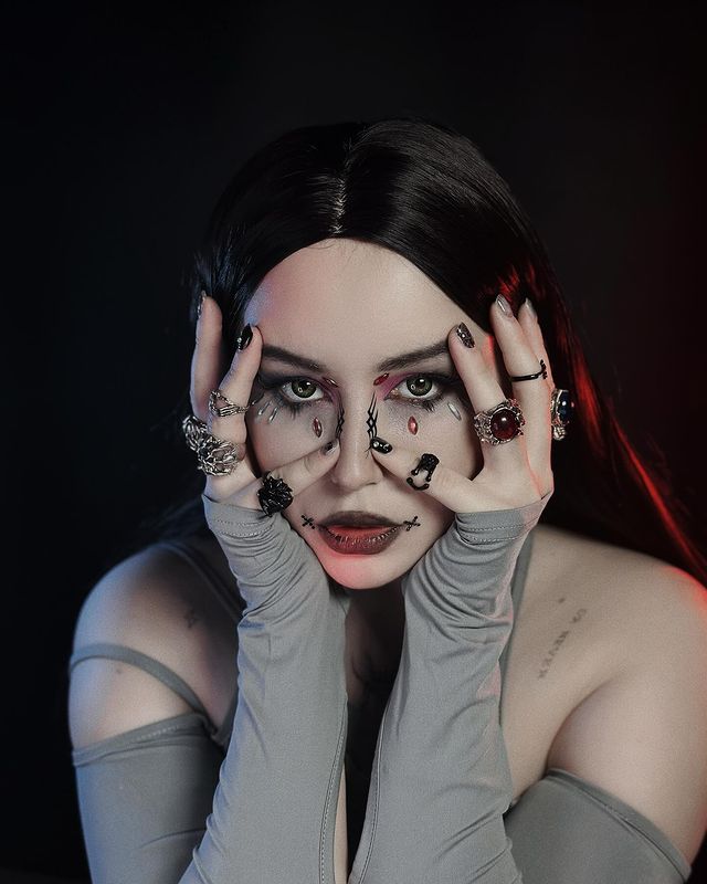 liizz.zzel в LOOKY. . 🖤🩸🖤