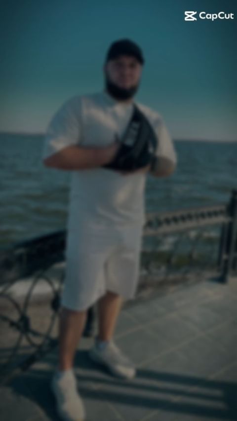 sergeev.d_official в LOOKY. . null