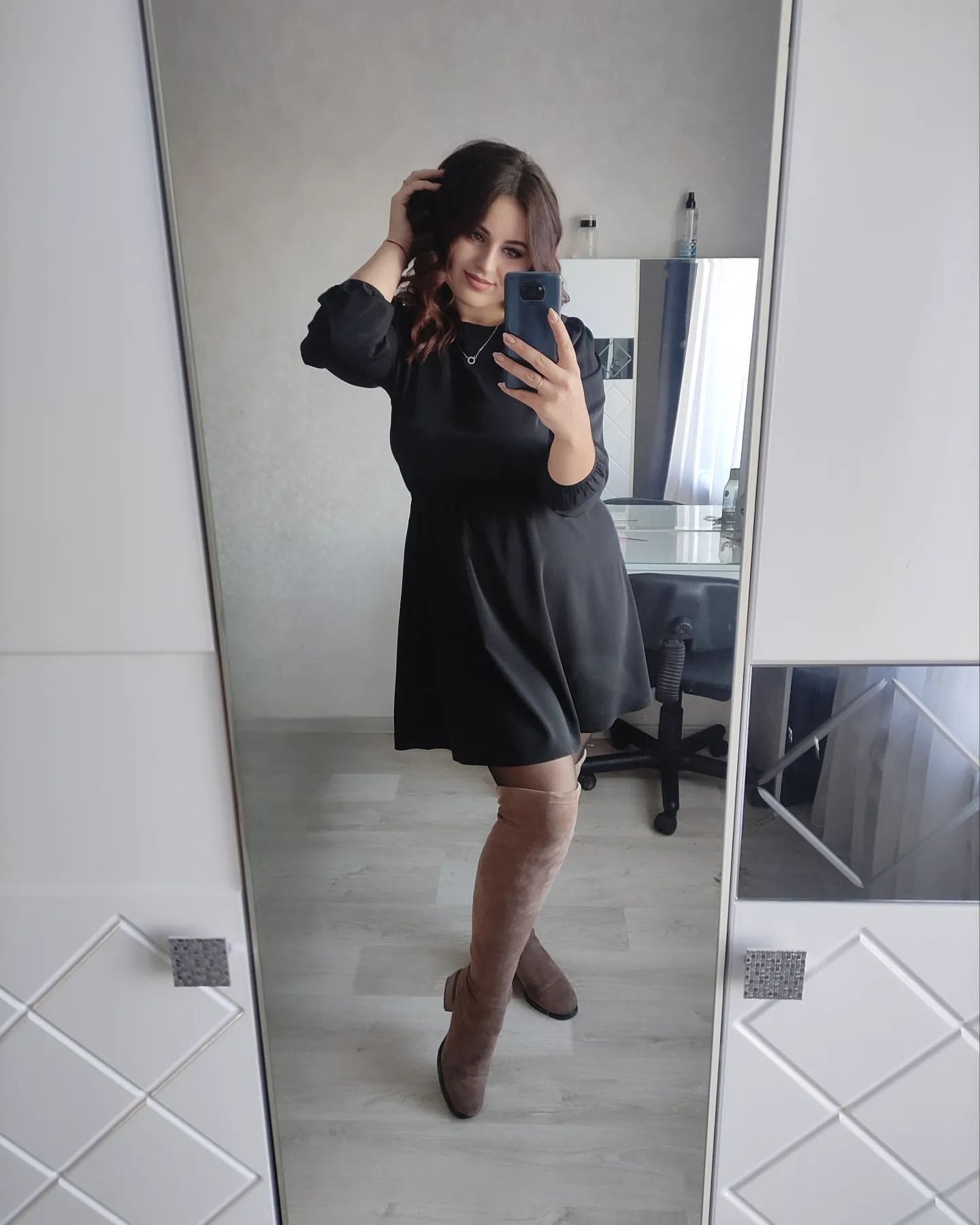 suradeeva_a в LOOKY. . null