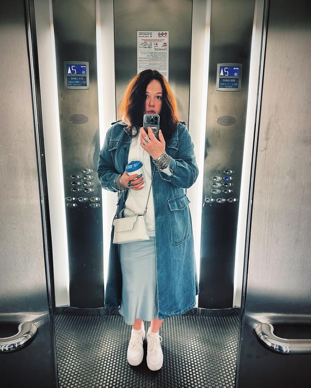 1.11.23 ☀️ #autumn #moscow #statehistoricalmuseum #selfie #elevatorselfie #googmorning #haveaniceday