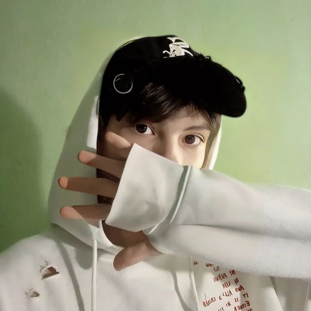 xhotun в LOOKY. . null