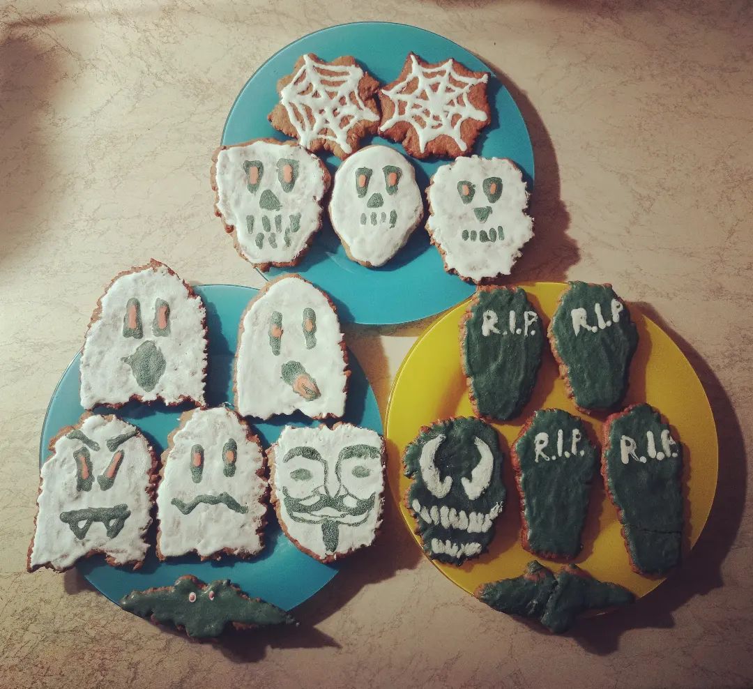 Try to guess which 2 I made myself this time?;)))