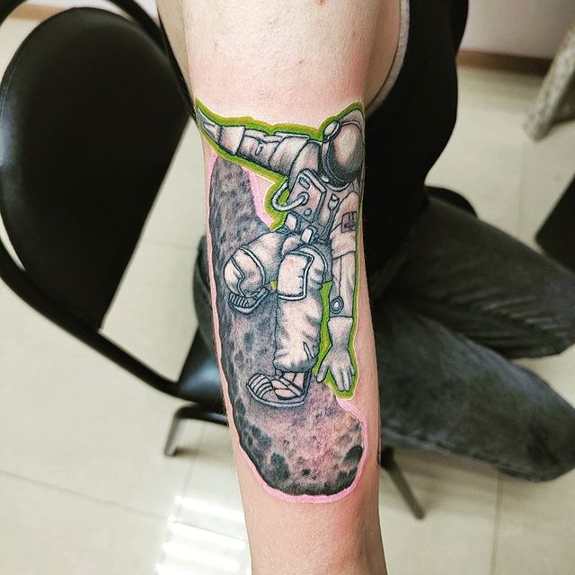 tattoovoron в LOOKY. . null