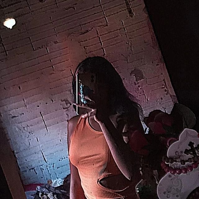 amor в LOOKY. . Eu só tenho 1*