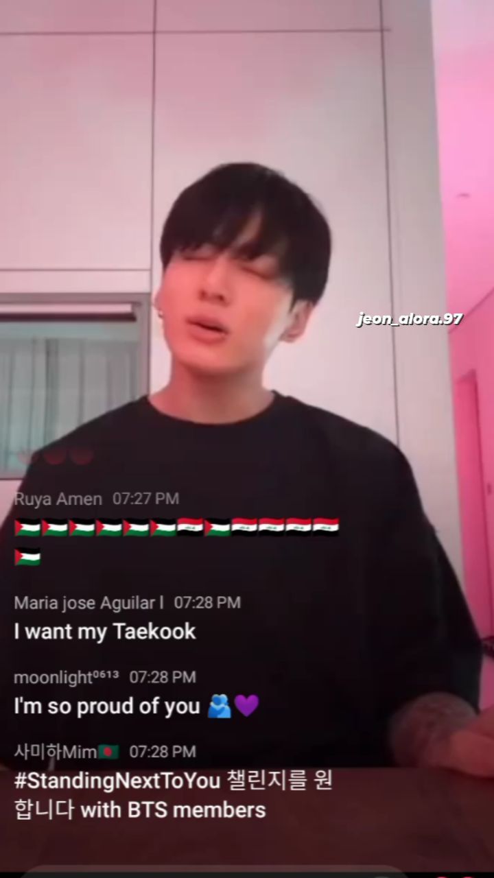 official_by_jeonlunette в LOOKY. #bts,#jklive,#jk,#army. 3/11/23 jk live💜🖤
...