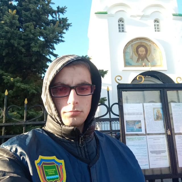 saratovskiy_prezident в LOOKY. . Члены местной общест...