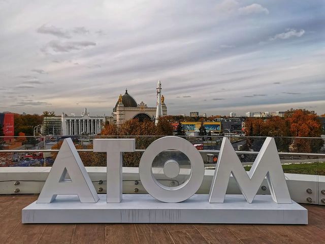 museumnotes в LOOKY. #выставкимосквы. Павильон «АТОМ» — од...