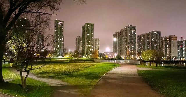 shurina_tin в LOOKY. #мои_фото_shurina_tin,#ночнойпитер,#санктпетербург,#ночнойгород,#санкт_петербург,#ночныеогни,#парк,#огниночногогорода,#питер,#жксофия,#озеро,#пруд,#saint_petersburg,#piter,#nightcitylights,#lake,#nightcity. _
Застывшее мгновени...