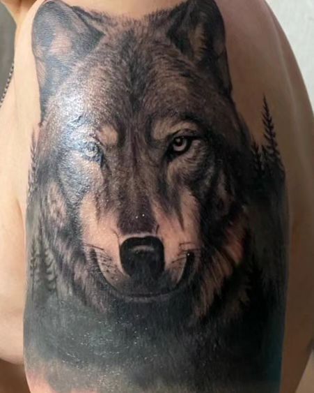 @tink.tattoostudio 
Всё таки решился