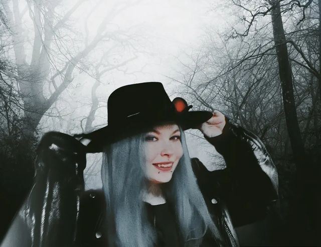 satanfox666 в LOOKY. . Пусть и здесь будет ...