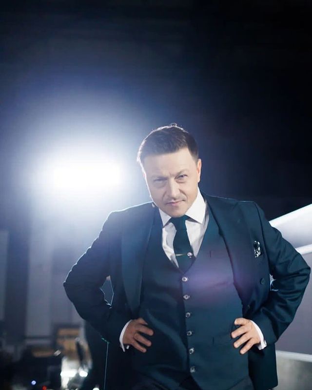 chernih в LOOKY. . Когда-то, среди ночи...
