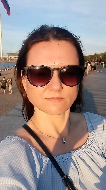 Елена Кораблина в LOOKY. . null