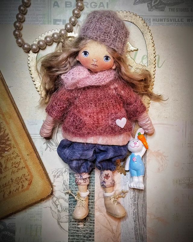 fenikidolls в LOOKY. #fenikidolls,#текстильнаякукла,#интерьернаякукла,#куклавподарок,#ручнаяработа. Вязаные одежки из мо...