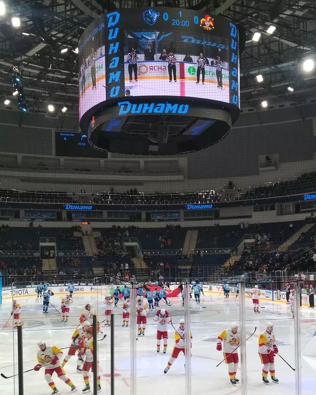 HockeyDM в LOOKY. #DinamoMinskHC,#JokeritHelsinki,#HockeyFans,#KHL. 12-12-2021 #DinamoMi...