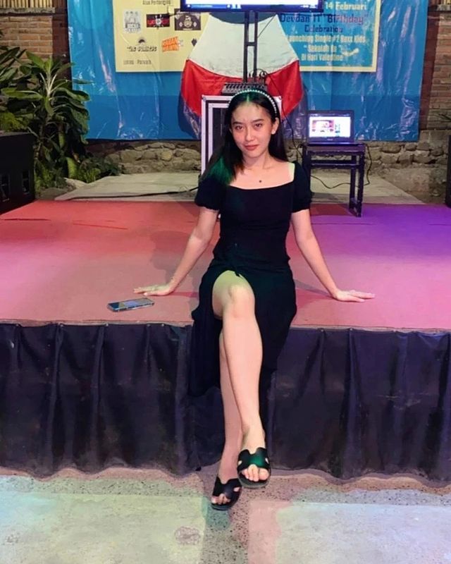 delli kania🐝 в LOOKY. #like,#followforfollowback. Jadi mau gimana?

#l...