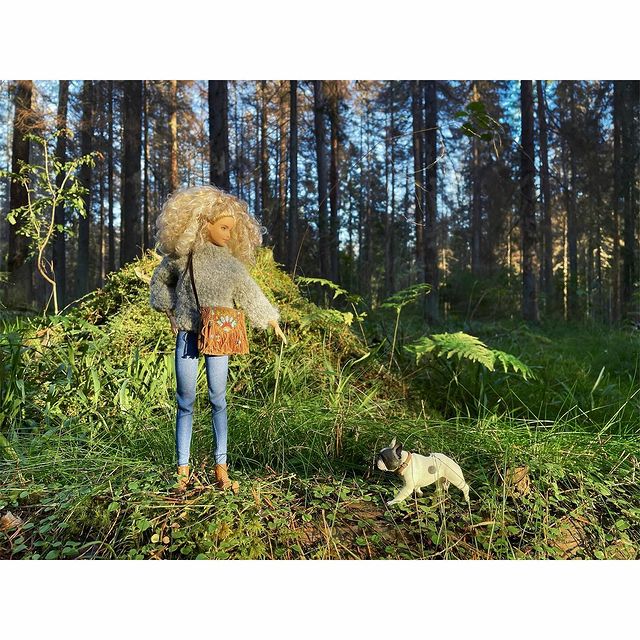 yablochki_v_karameli в LOOKY. #barbie,#barbiebmr,#barbiemania,#barbiedoll,#barbiestyle,#barbiebmr1959,#barbieloveis,#barbieyoga,#barbieyougaasha,#barbietrishel,#barbiesummer,#gingerbarbie,#barbietopmodel,#berbiatopmodel2007,#barbiefashionistas,#barbie_spb,#barbieworld,#barbiephotography,#комарово,#komarovo,#щучьеозеро. 🐶🍂🪵

Такой тёплой...