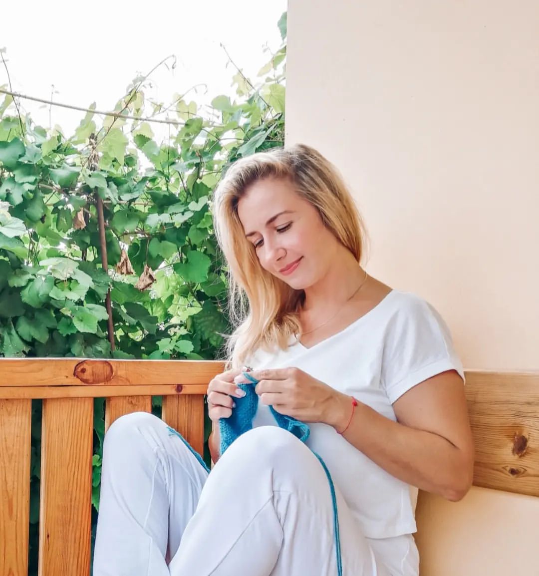 yanarein.knit в LOOKY — 16 ноября всемирный день рукоделия ❤️
Рукоделие было приравн