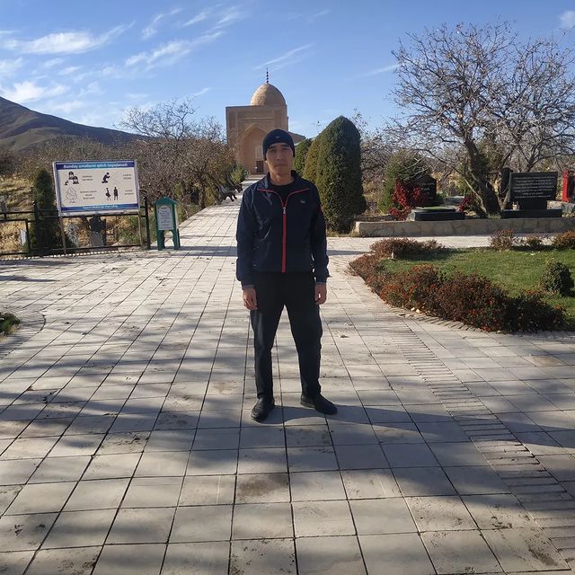 zakirovichdima в LOOKY. . null