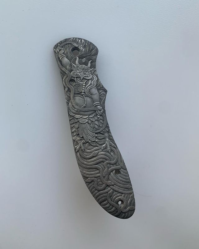 andreikisurin в LOOKY. #गरुड,#IAST,#Garuḍa,#artknife,#artknives,#bestknives,#bestrussianknives,#russianknifemakers,#russianengraver,#engravedknives,#engravedknife,#artisticknives,#instagramru,#knifecollector,#knifecomposition,#customengraving,#ручнаягравировка. Патина#Гаруда #गरुड ...
