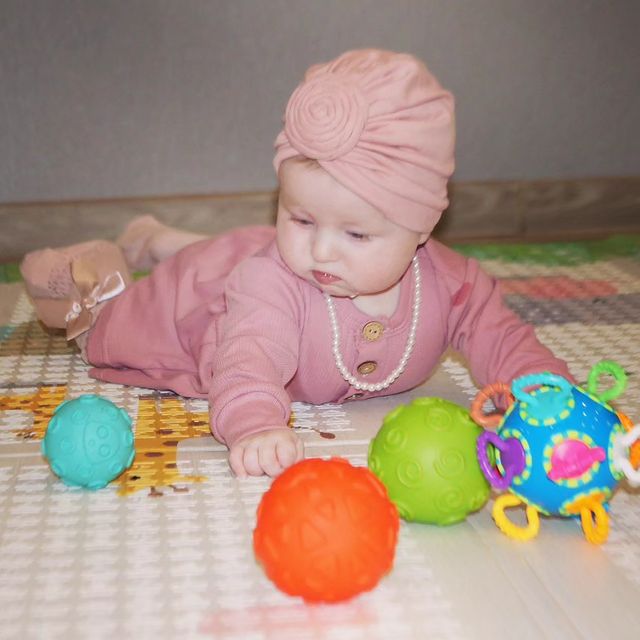 shevaldina1991 в LOOKY. . Лялечке 4 месяца.
Ум...