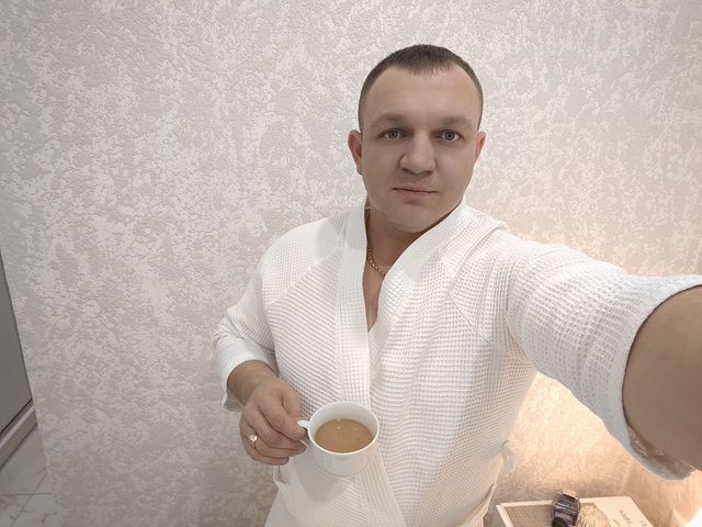 a.sharovatov_68 в LOOKY. . ☕