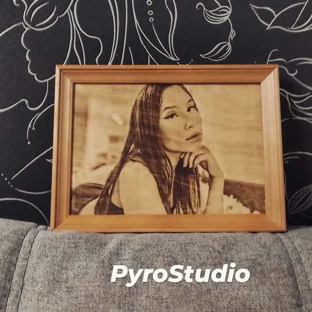 pyrostudio_che в LOOKY. #PyroStudio,#pyrostudio_che,#BornOnFire,#Design,#Выжигание,#Pyrography,#Череповец,#Портрет,#Art,#подарок. Выжигание портретов ...