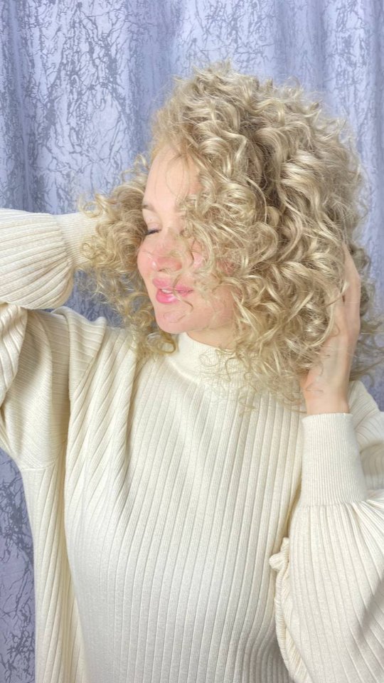 𝒦𝓈ℯ𝓃𝒾𝓎𝒶 𝒦𝒾𝓇𝒾𝓁𝓁ℴ𝓋𝒶🧚‍♀️ в LOOKY. . Просто завораживающе...