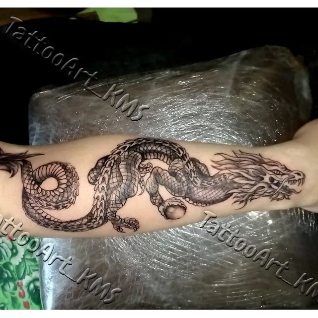 tattooart_kms в LOOKY. #комсомольскнаамуретату,#татуировкавкомсе,#Тату,#TattooArtist,#Татуировки,#TattooWorker,#Татухи,#InkedPeople,#GetInked,#tattoovkomse,#Tattoo,#Tattoolife,#Тату,#Tattoosketch,#Tattoostudio,#Татумастер,#Tattooartist,#TattooWorker,#Oldschooltattoo,#Tattoolife,#Tattoowomen,#Tattoomen,#flashtattoo,#blacktattoo,#neotraditionaltattoo,#komsomolsknaamure,#graphicaltattoo,#татудлядевушек,#татудляпарней,#комсомольскнаамуретату,#татудлядевушек,#татудляпарней,#славянскиетату,#скандинавскиетату,#татуруны,#татусимволы. Для записи на сеанс ...