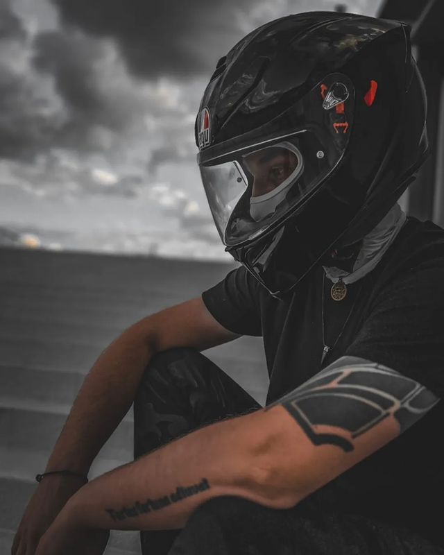 myxa_999_ в LOOKY. #motobrest,#motobelarus,#moto2023,#mototraveler,#motolife,#moto,#motolady,#motoladybrest,#motoladybelarus,#motocross,#ktm,#ktmfamily,#kawasaki,#moto,#motolife,#kawasakininja,#kawasakilife,#kawasaki636r,#kawasaki636ninja,#mototraveler,#yamaha,#yamahar6,#yamahar1,#honda929rr,#honda,#suzuki,#suzukigsxr,#ducati,#rider,#motosport,#harleydavidson. Время подумать... 
R...