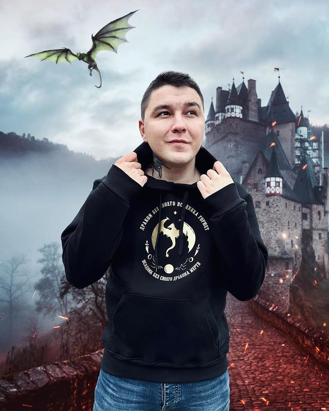 sin.svyatoslav в LOOKY. #четвертоекрыло,#ребеккаяррос,#fourthwing,#fourthwingmerch,#издательствокислород,#кислороднуженвсем,#кислород,#фэнтези. Хочу просто загрузит...