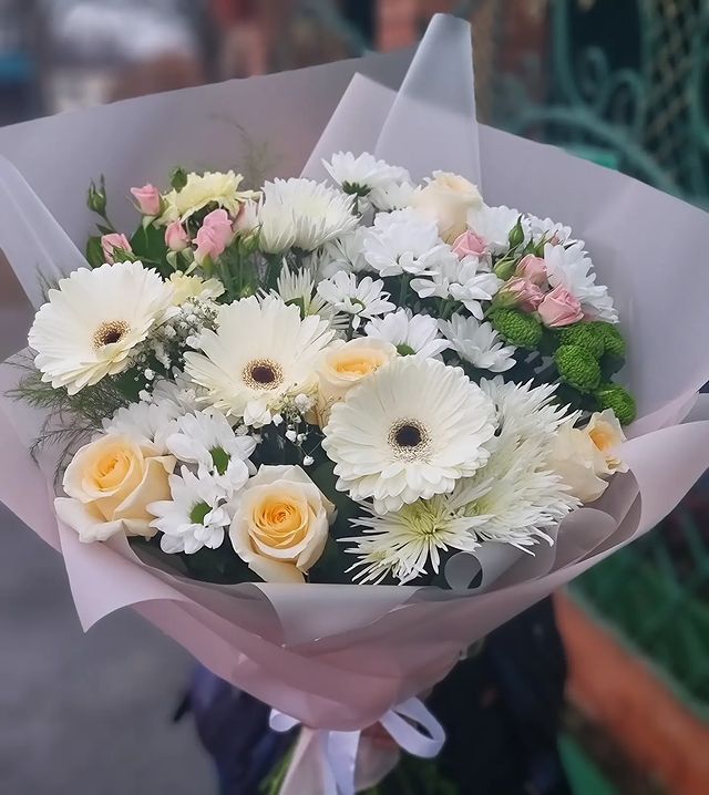 flowers_shop_zimovniki в LOOKY. . null
