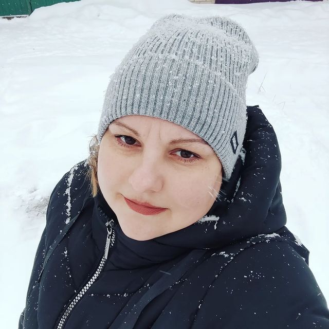 a_s_i_a_87 в LOOKY. . Вышли чистить снег🌨...
