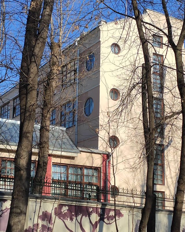 nafanyanaf в LOOKY. . Уникальное здание......