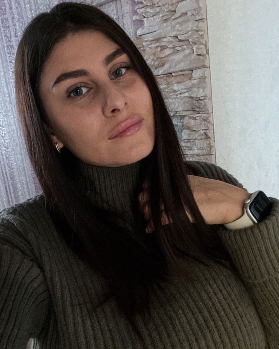 poli763490 в LOOKY — публикация