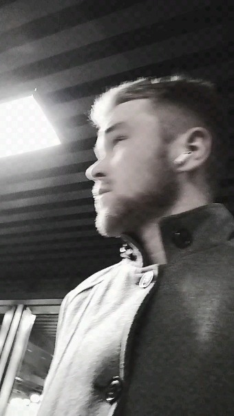 konst.store в LOOKY. . null