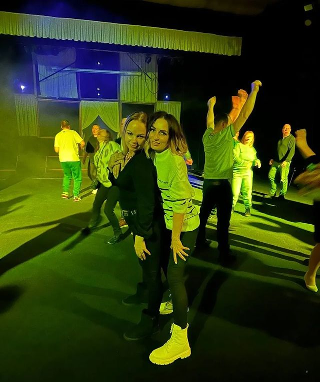 lena_lantuxova_0703 в LOOKY. . Дискотэка😏Как в ста...