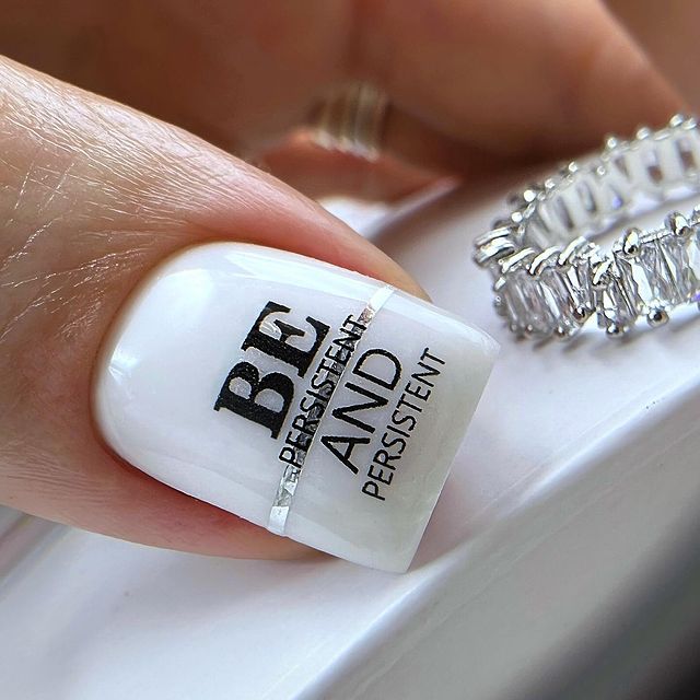 tochka.nail.spb в LOOKY. #новогоднийманикюр,#проногти#маникюррыбацкое,#маникюрневскийрайон,#классикаманикюра. Когда не хочешь ново...