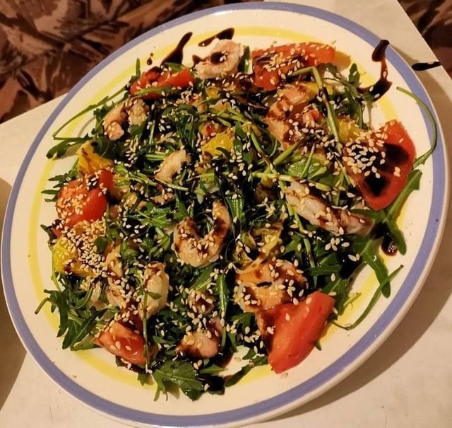 stonedbullfinch в LOOKY. #salad,#shrimp,#руккола,#orange,#салат,#foodporn,#foodphotography,#foodie,#food,#foodblogger,#foodstagram,#foodpics,#liketime. Сварганил крутой и м...